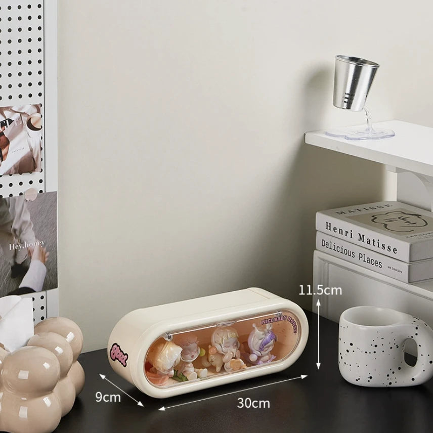 Creamy White one-layer display case featuring clear acrylic construction and a magnetic flip cover. Perfect for displaying Pop Mart Skullpanda figures and small collectibles.